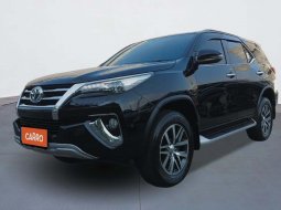 2020 Toyota Fortuner 2.4 VRZ AT Hitam - Jual mobil bekas di DKI Jakarta