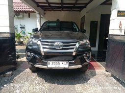 2020 Toyota Fortuner 2.4 VRZ AT Hitam - Jual mobil bekas di Banten