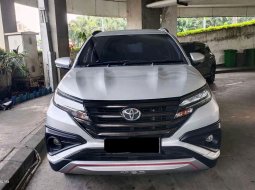 2020 Toyota Rush TRD Sportivo AT Silver - Jual mobil bekas di Banten