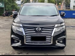 2014 Nissan Elgrand 2.5 Automatic Hitam - Jual mobil bekas di Jawa Barat