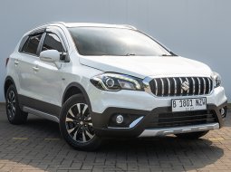 2022 Suzuki SX4 S-Cross AT Putih - Jual mobil bekas di DKI Jakarta