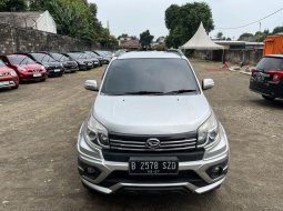 2017 Daihatsu Terios ADVENTURE R Silver - Jual mobil bekas di Banten