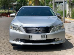 2013 Toyota Camry 2.5 V Silver - Jual mobil bekas di DKI Jakarta