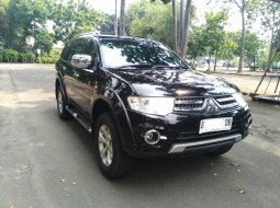 2013 Mitsubishi Pajero Sport Dakar 4x2 AT Hitam - Jual mobil bekas di DKI Jakarta