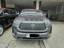 2022 Toyota Kijang Innova V Abu-abu - Jual mobil bekas di Jawa Barat