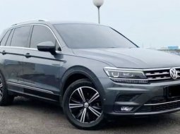 2018 Volkswagen Tiguan 1.4 TSI Abu-abu - Jual mobil bekas di DKI Jakarta