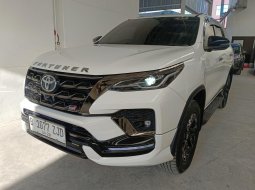 2023 Toyota Fortuner Putih - Jual mobil bekas di DKI Jakarta