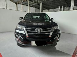 2017 Toyota Fortuner 2.4 VRZ AT Hitam - Jual mobil bekas di Jawa Barat