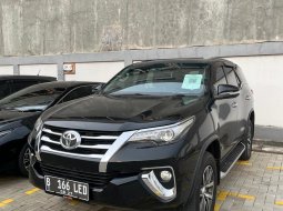 2017 Toyota Fortuner 2.4 VRZ AT Hitam - Jual mobil bekas di DKI Jakarta