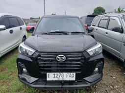 2023 Daihatsu Rocky 1.2 X CVT Hitam - Jual mobil bekas di DKI Jakarta