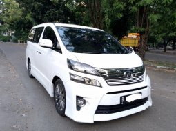 2015 Toyota Vellfire Z Putih - Jual mobil bekas di DKI Jakarta