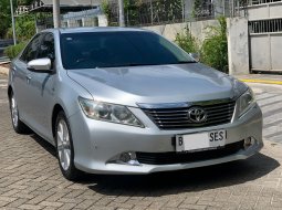 2013 Toyota Camry 2.5 V Silver - Jual mobil bekas di DKI Jakarta