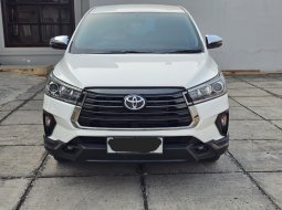 2022 Toyota Venturer Putih - Jual mobil bekas di DKI Jakarta