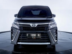 2018 Toyota Voxy 2.0 A/T Hitam - Jual mobil bekas di Jawa Barat