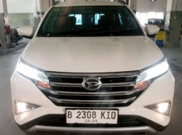 2023 Daihatsu Terios R A/T Putih - Jual mobil bekas di Jawa Barat