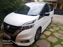 2019 Nissan Serena Highway Star Putih - Jual mobil bekas di DKI Jakarta