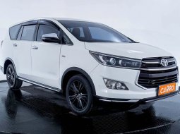 2017 Toyota Venturer Putih - Jual mobil bekas di DKI Jakarta