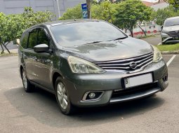 2015 Nissan Grand Livina SV Abu-abu - Jual mobil bekas di DKI Jakarta