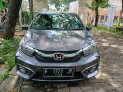 2020 Honda Brio Satya E CVT Abu-abu - Jual mobil bekas di Jawa Barat