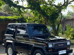 1993 Daihatsu Taft F70 GT Hitam - Jual mobil bekas di DI Yogyakarta