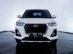 2022 Daihatsu Rocky 1.2 X CVT Putih - Jual mobil bekas di Banten