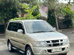 2012 Isuzu Panther LS Silver - Jual mobil bekas di DKI Jakarta