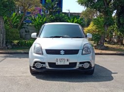 2010 Suzuki Swift GT3 Silver - Jual mobil bekas di Jawa Barat