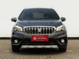 2022 Suzuki SX4 S-Cross AT Abu-abu - Jual mobil bekas di Banten