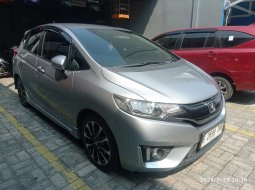 2017 Honda Jazz RS Abu-abu - Jual mobil bekas di Jawa Barat