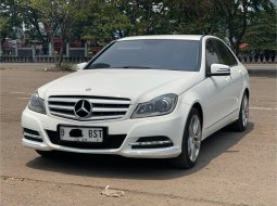 2014 Mercedes-Benz C-Class C200 Putih - Jual mobil bekas di DKI Jakarta