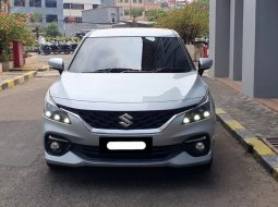 2023 Suzuki Baleno Hatchback A/T Silver - Jual mobil bekas di DKI Jakarta