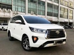 2022 Toyota Kijang Innova V A/T Gasoline Putih - Jual mobil bekas di DKI Jakarta