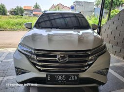 2022 Daihatsu Terios R A/T Putih - Jual mobil bekas di Jawa Barat