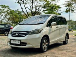 2012 Honda Freed PSD Putih - Jual mobil bekas di Jawa Barat