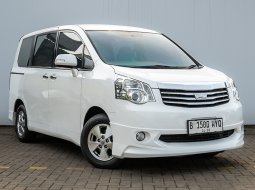 2013 Toyota NAV1 V Putih - Jual mobil bekas di DKI Jakarta