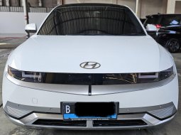 2023 Hyundai Ioniq Signature Putih - Jual mobil bekas di Jawa Barat