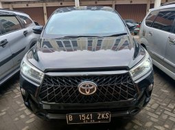 2021 Toyota Kijang Innova V A/T Gasoline Hitam - Jual mobil bekas di Jawa Barat