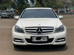 2014 Mercedes-Benz C-Class C200 Putih - Jual mobil bekas di DKI Jakarta