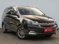 2021 Wuling Cortez 1.5L T LUX + CVT 3 Hitam - Jual mobil bekas di Banten