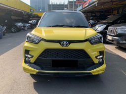 2022 Toyota Raize 1.0T GR Sport CVT (Two Tone) Kuning - Jual mobil bekas di DKI Jakarta