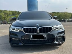 2020 BMW 5 Series 530i M Sport Hitam - Jual mobil bekas di DKI Jakarta