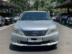 2013 Toyota Camry V Silver - Jual mobil bekas di DKI Jakarta