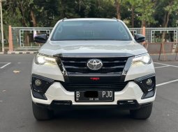 2020 Toyota Fortuner 2.4 TRD AT Putih - Jual mobil bekas di DKI Jakarta