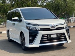 2019 Toyota Voxy 2.0 A/T Putih - Jual mobil bekas di DKI Jakarta