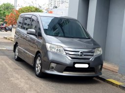 2013 Nissan Serena Highway Star Abu-abu - Jual mobil bekas di DKI Jakarta