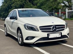 2013 Mercedes-Benz A-Class A 200 Putih - Jual mobil bekas di DKI Jakarta