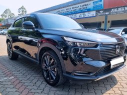 2023 Honda HR-V 1.5L E CVT Special Edition Hitam - Jual mobil bekas di Banten