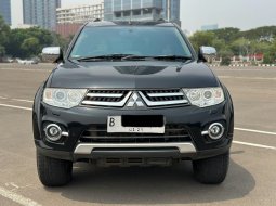 2013 Mitsubishi Pajero Sport 2.5L Dakar Hitam - Jual mobil bekas di DKI Jakarta