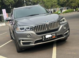 2016 BMW X5 xDrive35i xLine Hitam - Jual mobil bekas di DKI Jakarta