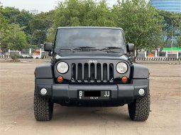 2017 Jeep Wrangler Sport Unlimited Hitam - Jual mobil bekas di DKI Jakarta